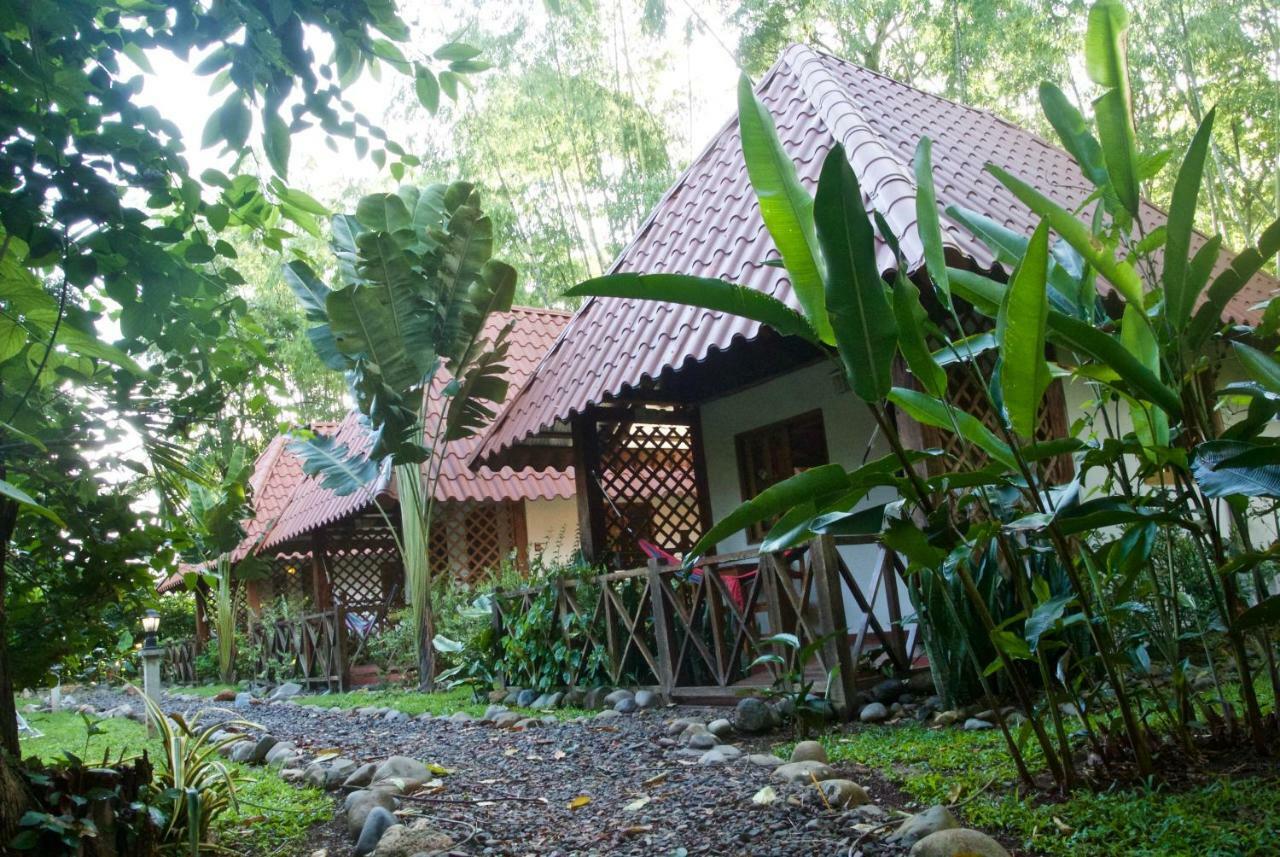 Naturalmente Boutique Bungalows Y Cocina Mediterranea Лас Лахас Екстериор снимка